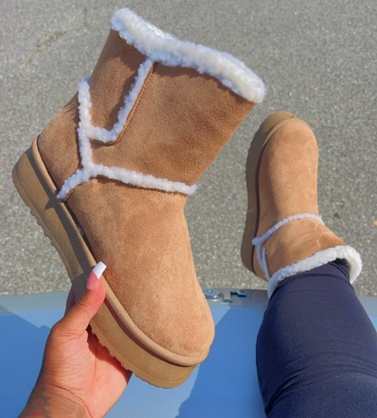 Taupe Snow boot-11